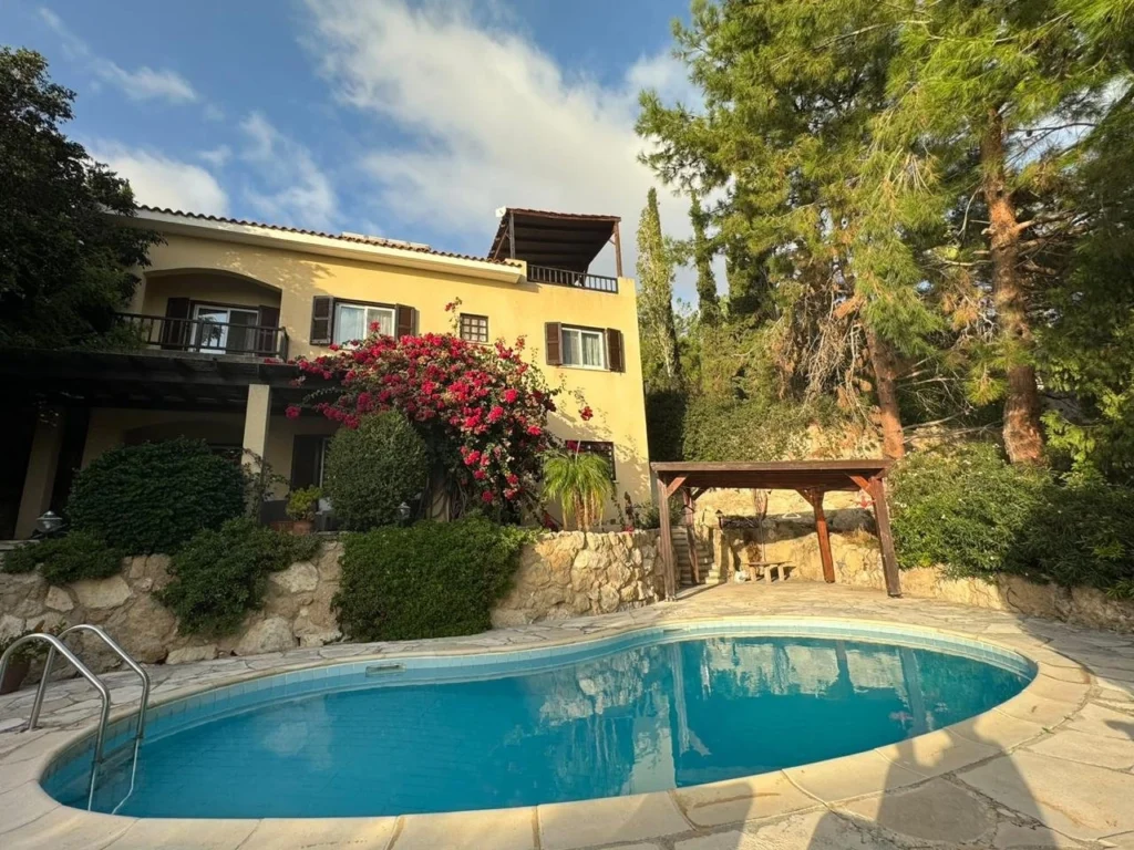 3 Bedroom House for Rent in Tala, Paphos District