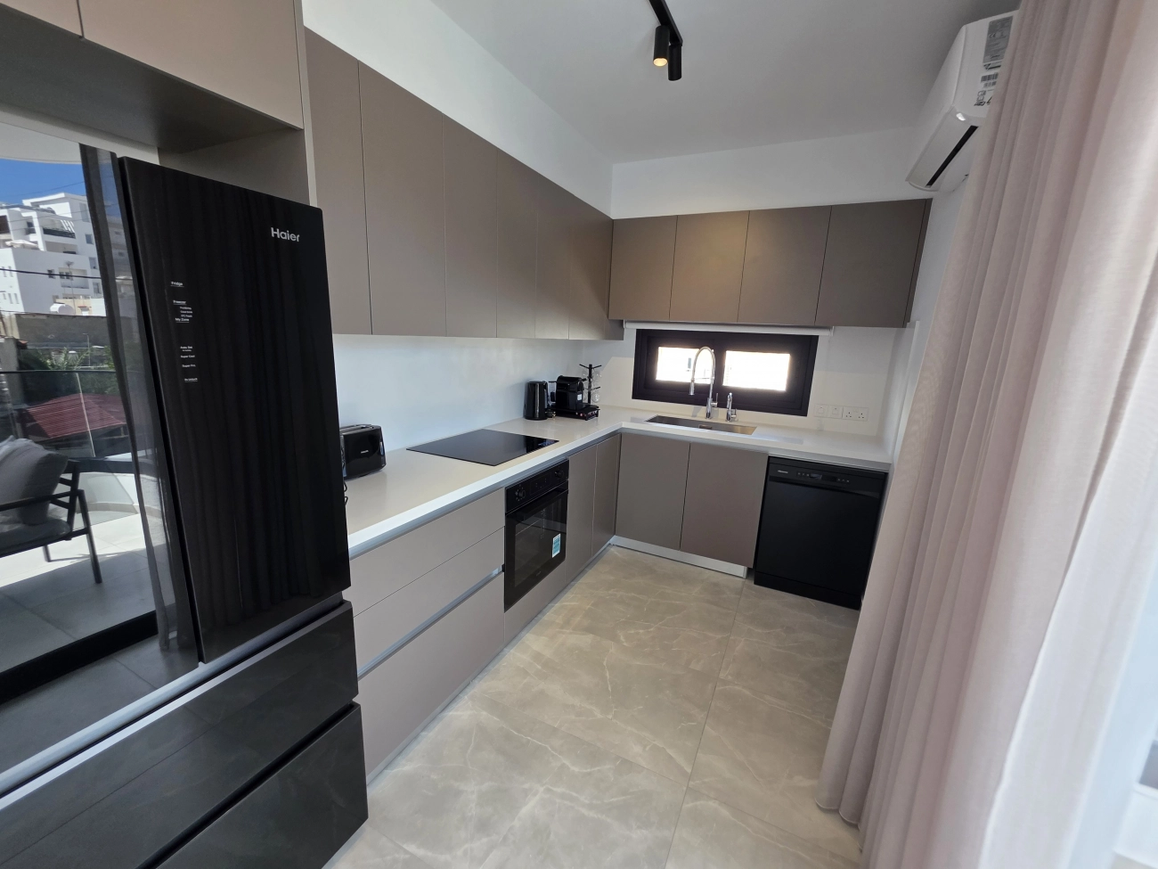 2 Bedroom Apartment for Sale in Drosia, Larnaca District