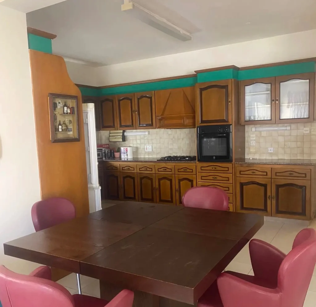 4 Bedroom Apartment for Rent in Limassol – Katholiki
