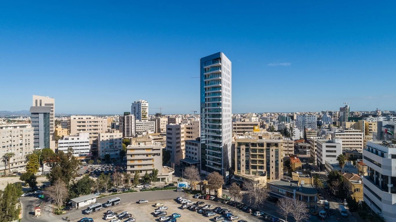 3 Bedroom Apartment for Rent