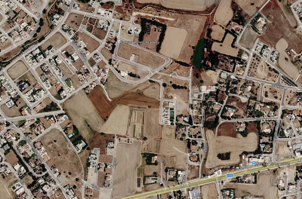 9,040m² Plot for Sale in Latsia, Nicosia District