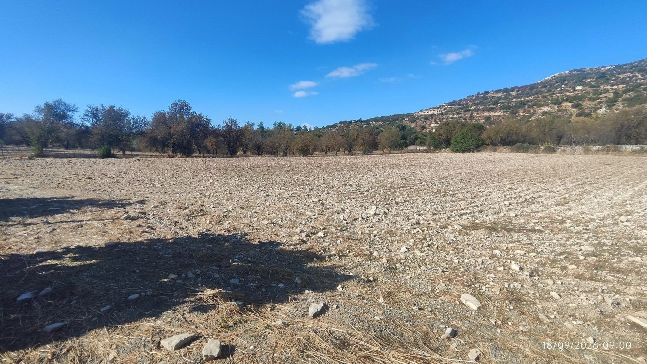 5,036m² Plot for Sale in Limnatis, Limassol District
