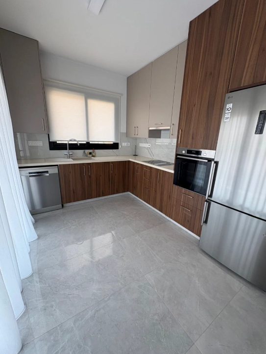 2 Bedroom Apartment for Rent in Limassol – Mesa Geitonia
