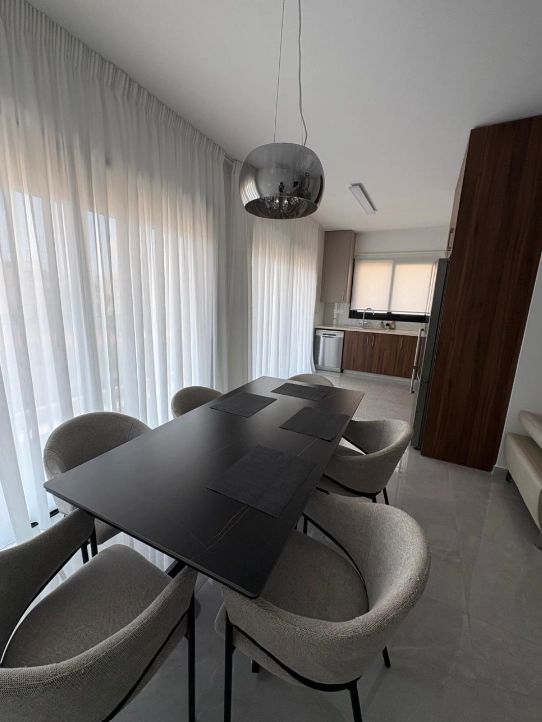 2 Bedroom Apartment for Rent in Limassol – Mesa Geitonia