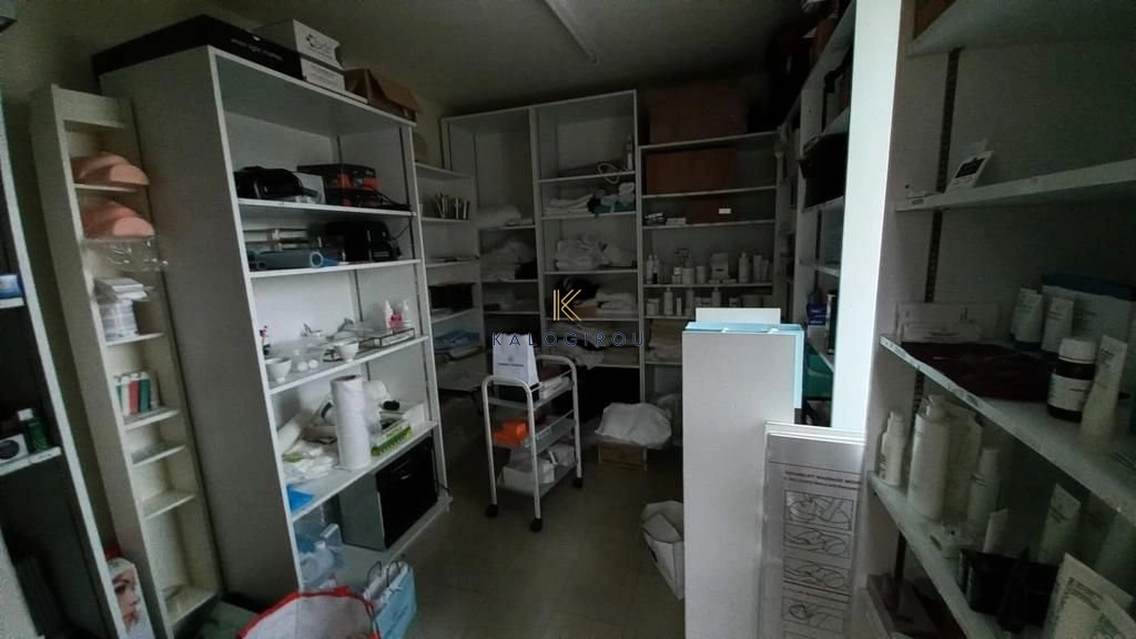 164m² Office for Sale in Larnaca District