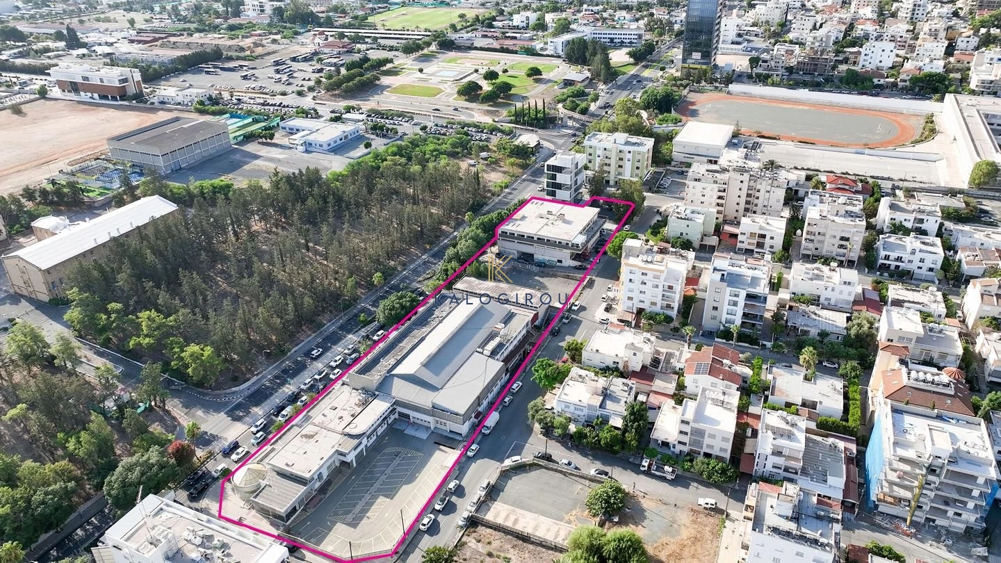 8,094m² Plot for Sale in Strovolos, Nicosia District