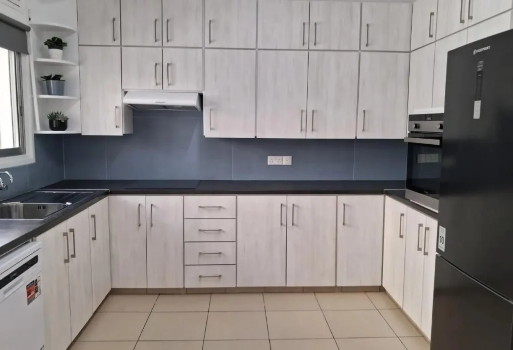 3-bed renovated house with garden in Strovolos, Nicosia photo 3