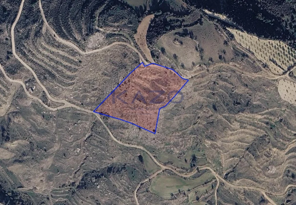 14,716m² Plot for Sale in Paphos District