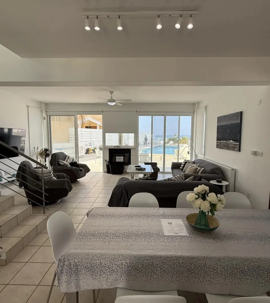 5 Bedroom House for Rent in Larnaca District