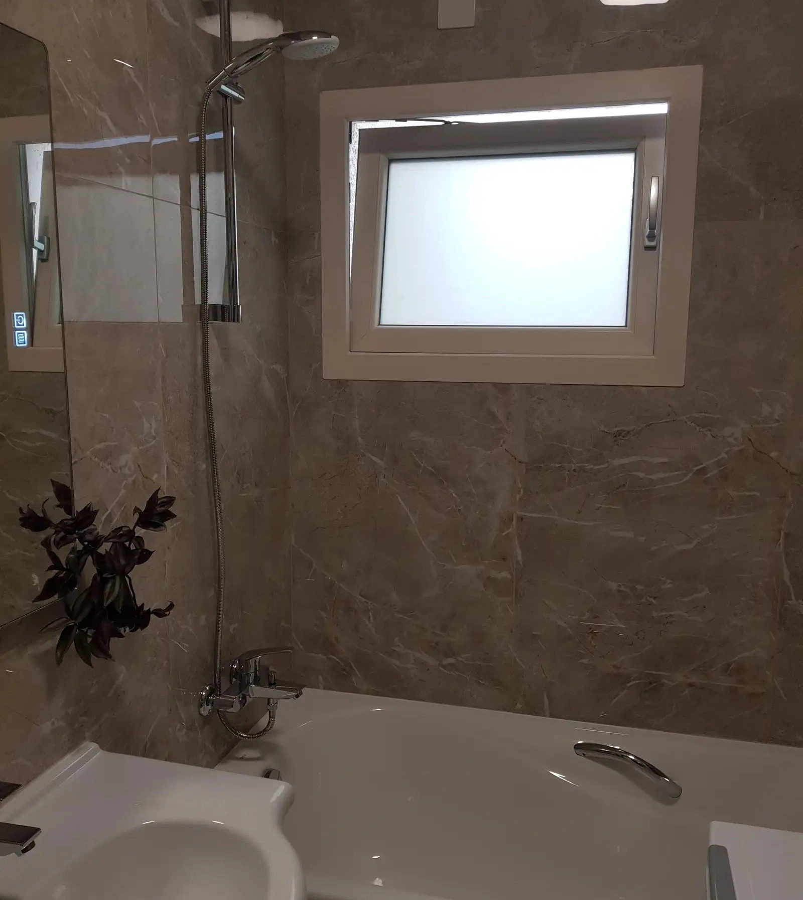 2 Bedroom Apartment for Rent in Limassol District