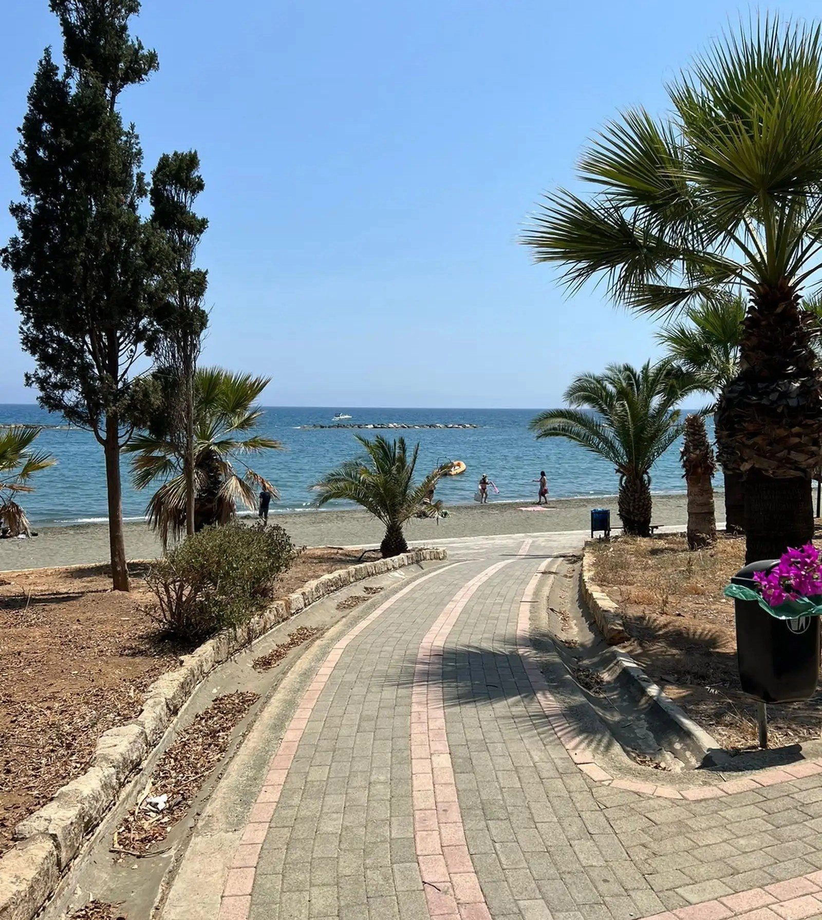 2 Bedroom Apartment for Rent in Limassol District