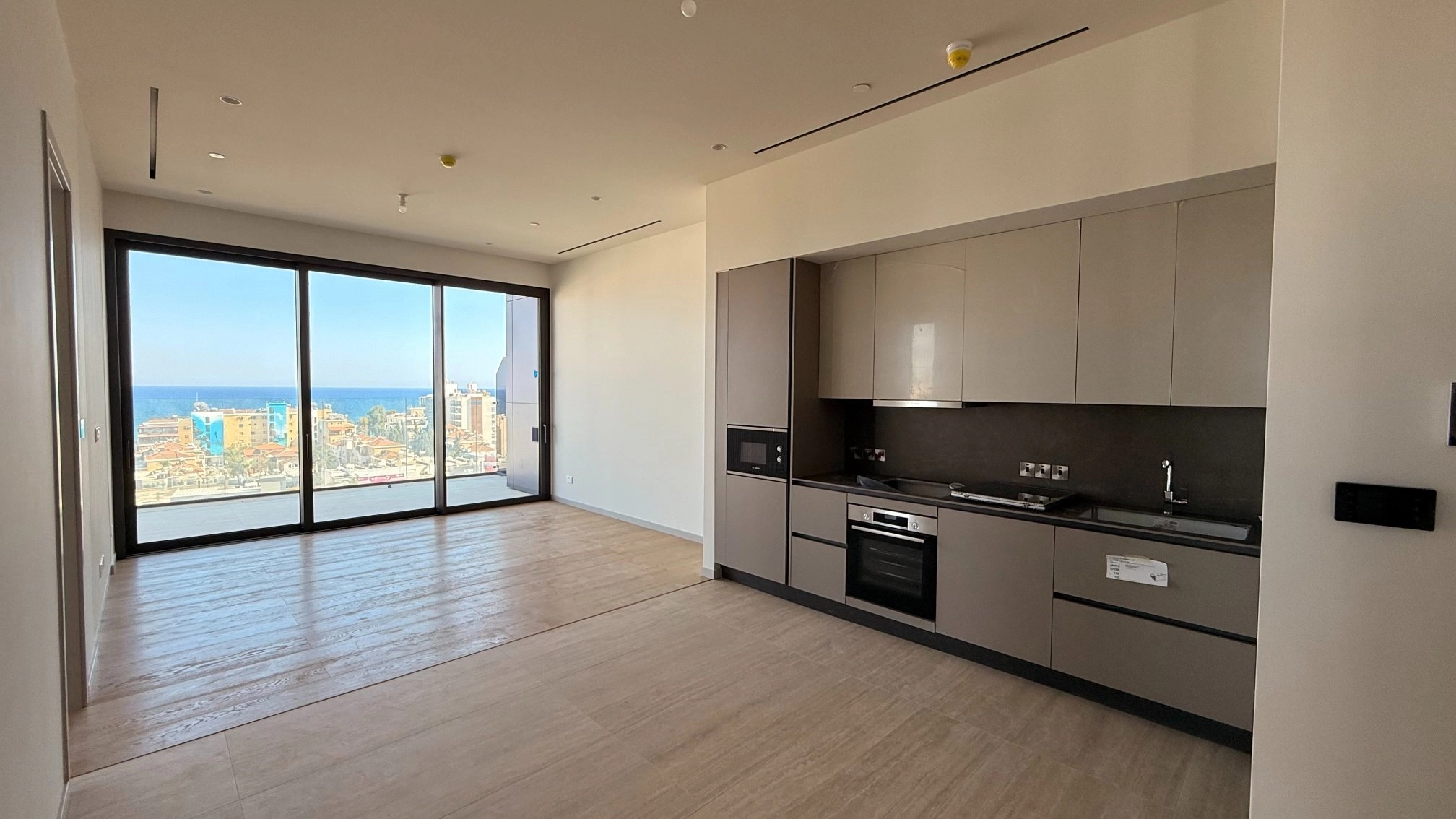 2 Bedroom Apartment for Rent in Germasogeia, Limassol District
