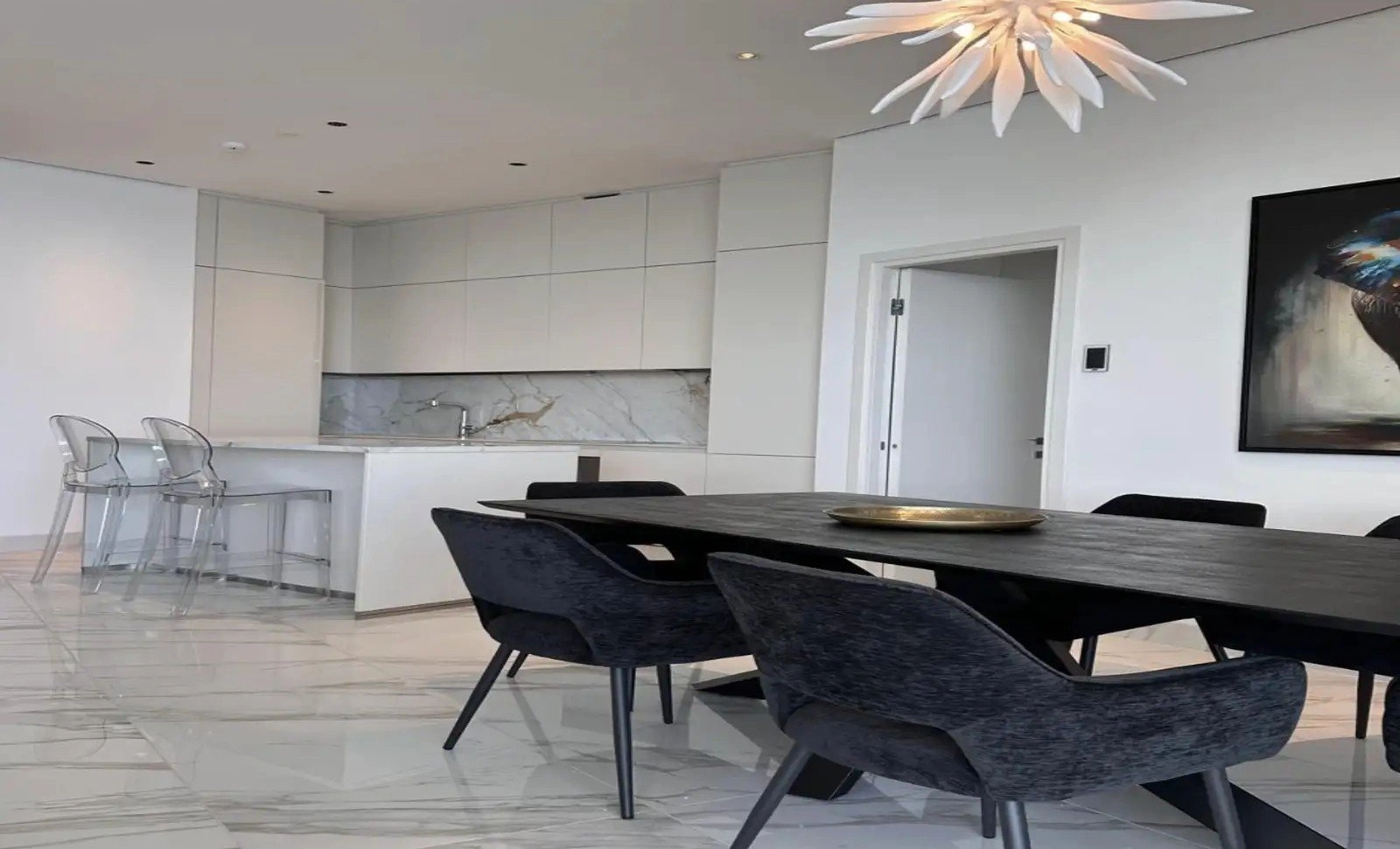 2 Bedroom Apartment for Rent in Limassol – Neapolis