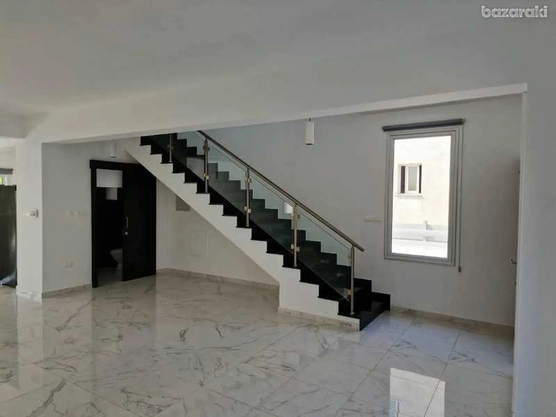 3-bed detached house for rent in Germasogeia photo 3