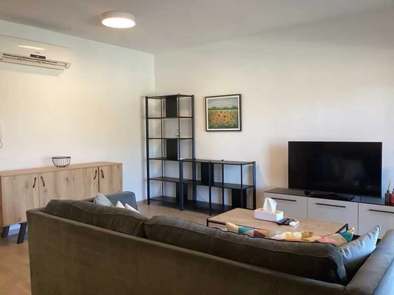 3 Bedroom Apartment for Rent in Germasogeia, Limassol District