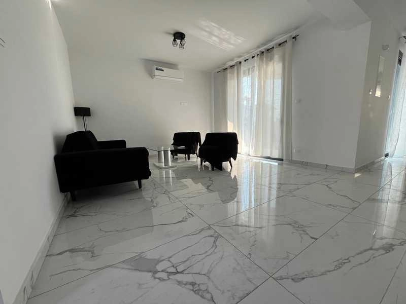 5 Bedroom House for Rent in Kissonerga, Paphos District
