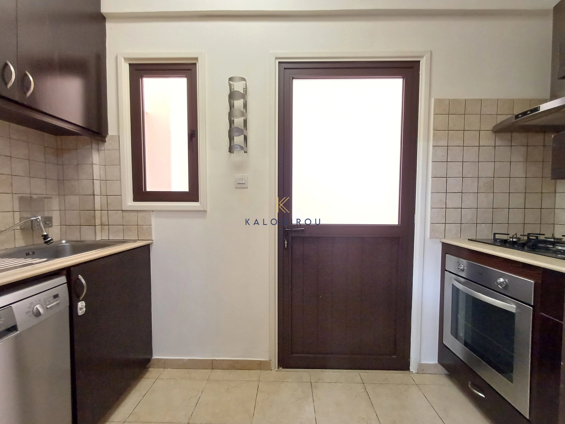 4 Bedroom House for Sale in Aradippou, Larnaca District