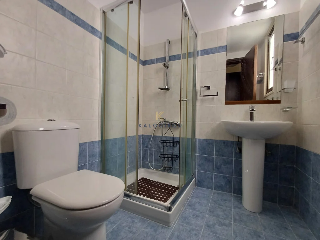 4 Bedroom House for Sale in Aradippou, Larnaca District