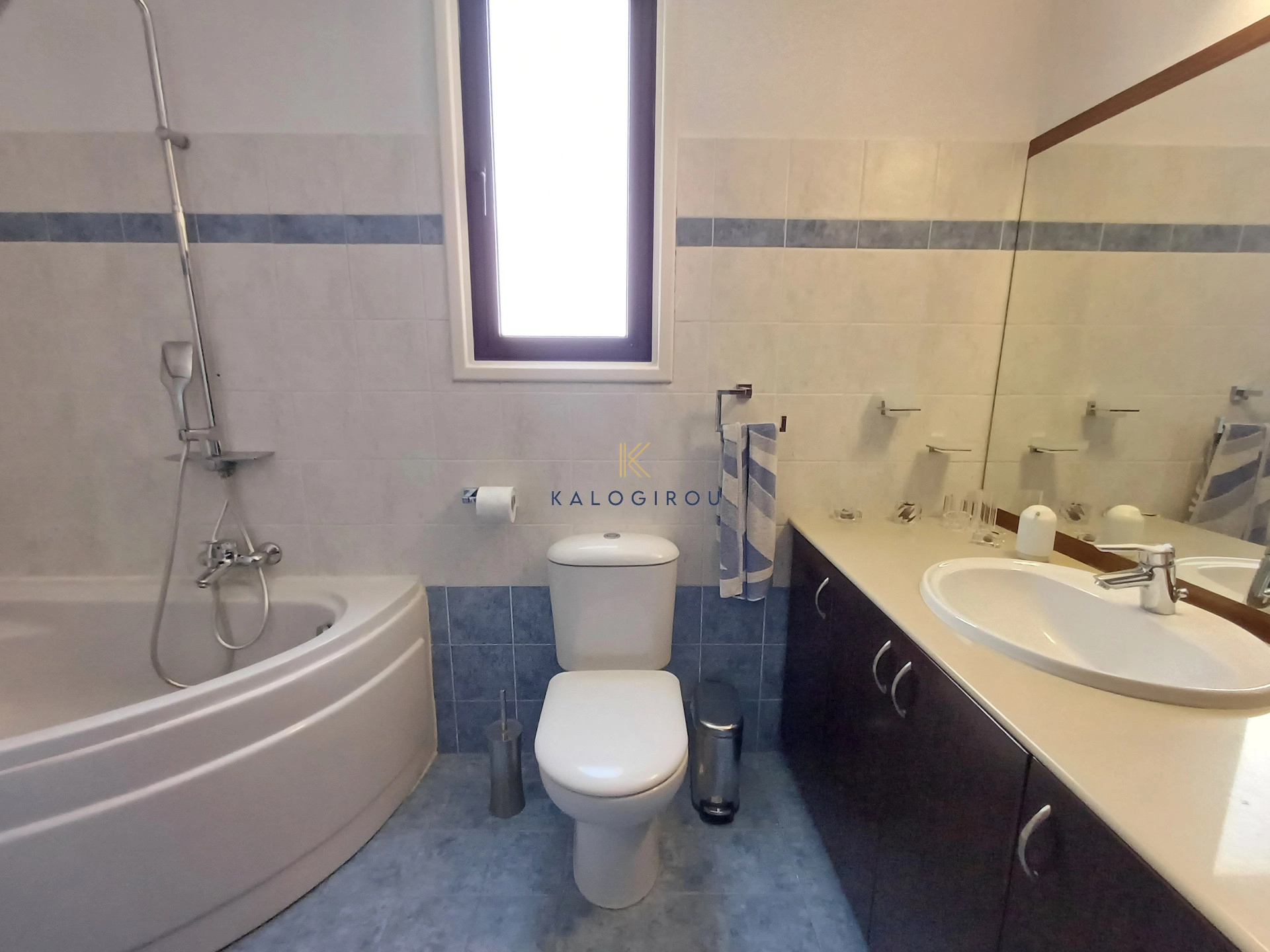 4 Bedroom House for Sale in Aradippou, Larnaca District