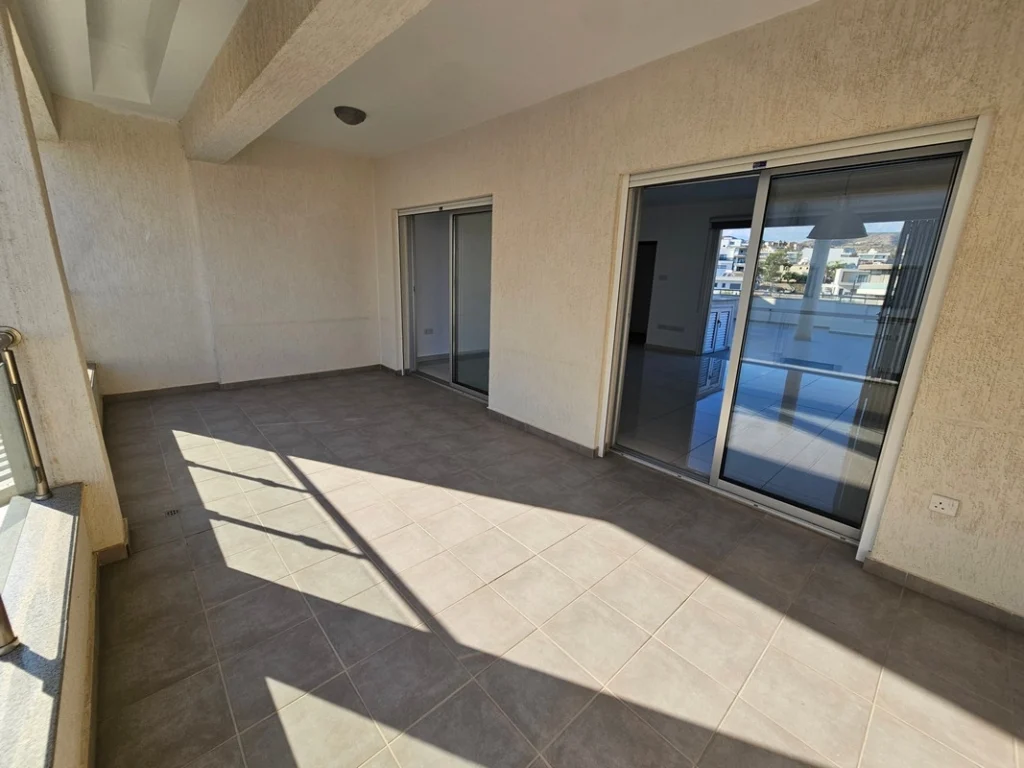 2 Bedroom Apartment for Sale in Limassol – Agios Athanasios