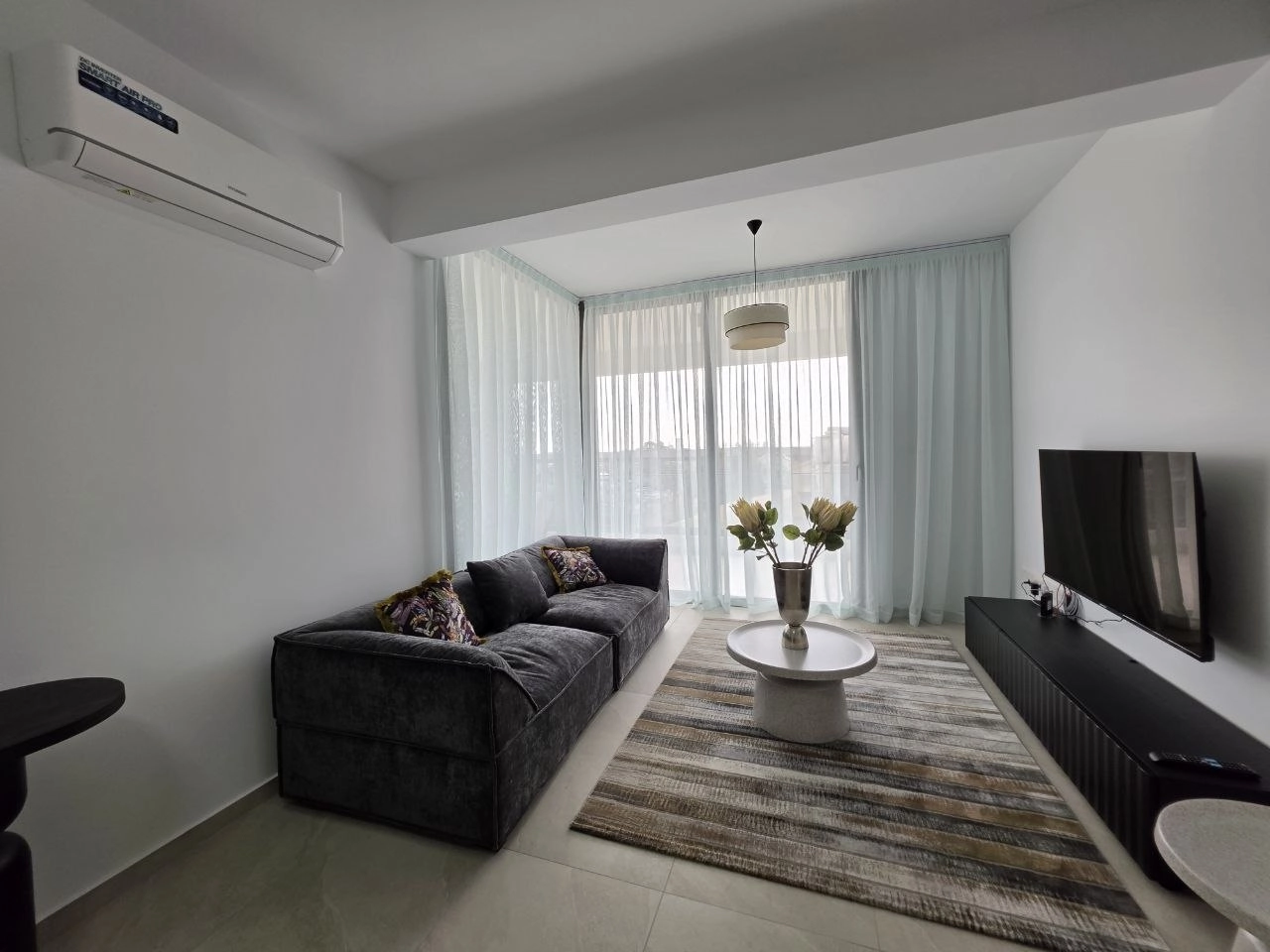 2 Bedroom Apartment for Rent in Kato Polemidia, Limassol District