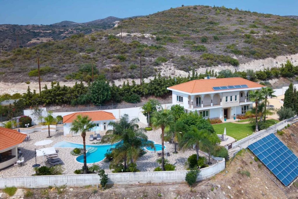 5 Bedroom House for Sale in Larnaca District