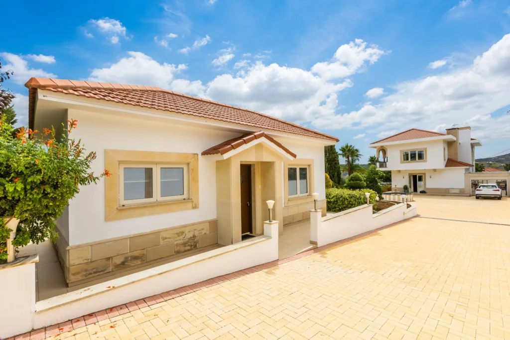 5 Bedroom House for Sale in Larnaca District