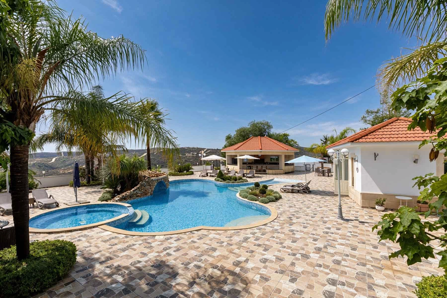 5 Bedroom House for Sale in Larnaca District