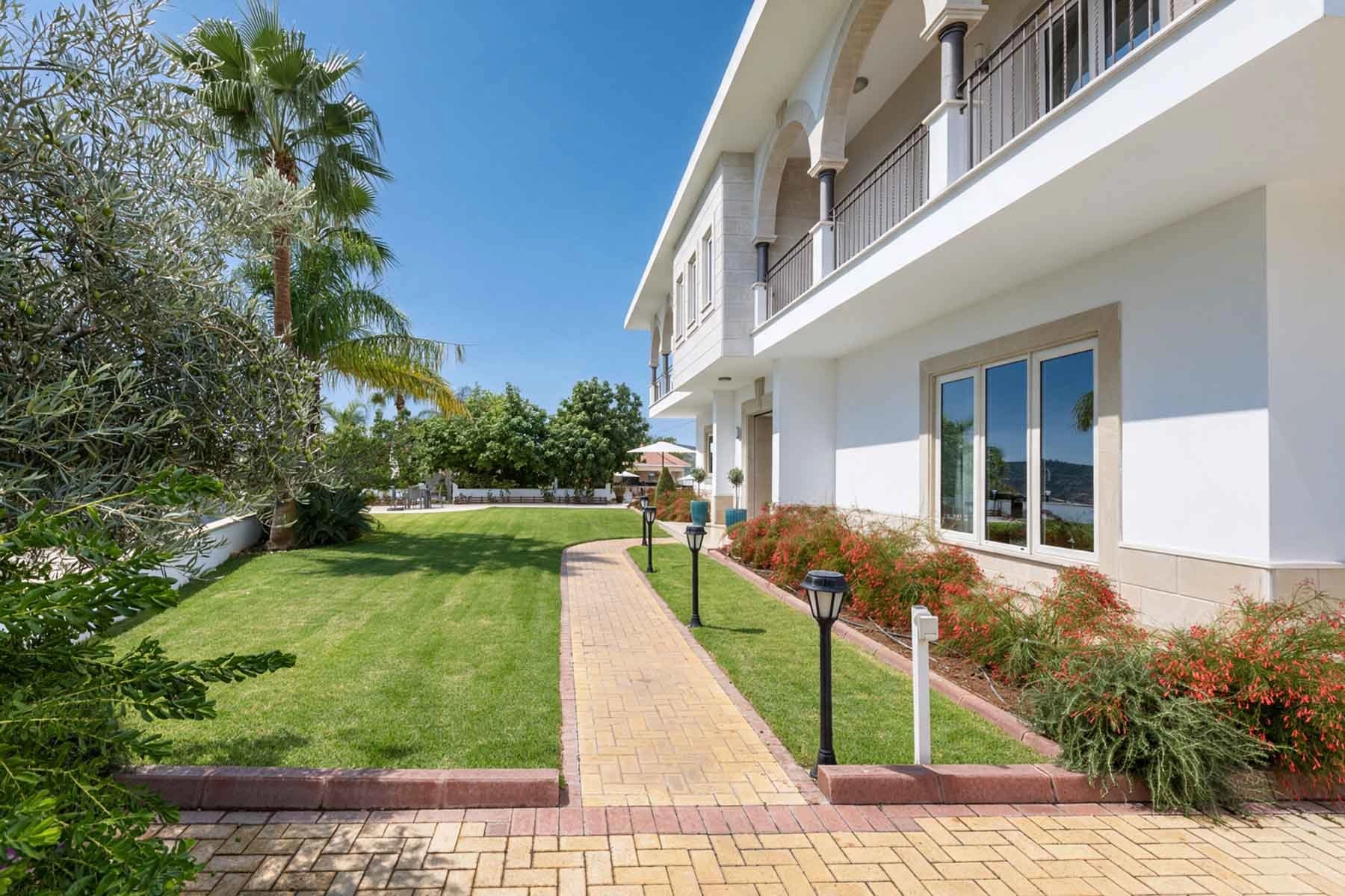 5 Bedroom House for Sale in Larnaca District