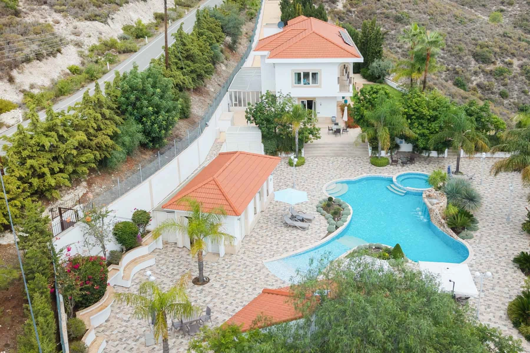 5 Bedroom House for Sale in Larnaca District