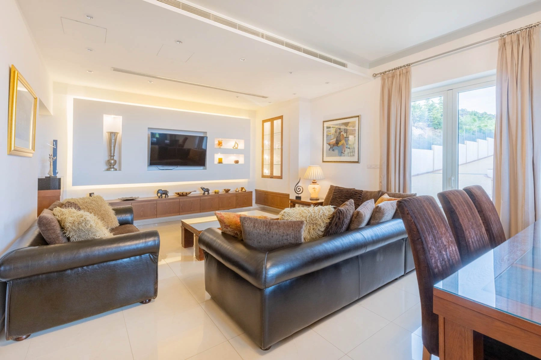 5 Bedroom House for Sale in Larnaca District