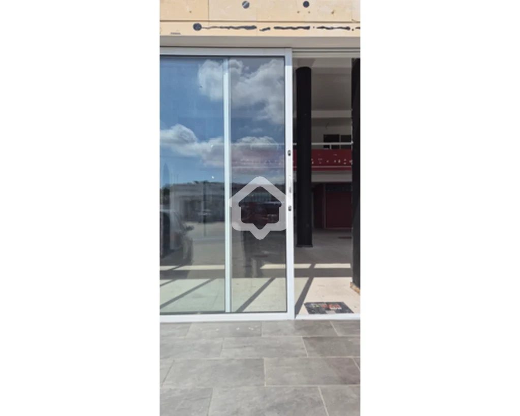 140 m² shop for rent on Mesogi Avenue, Paphos photo 2