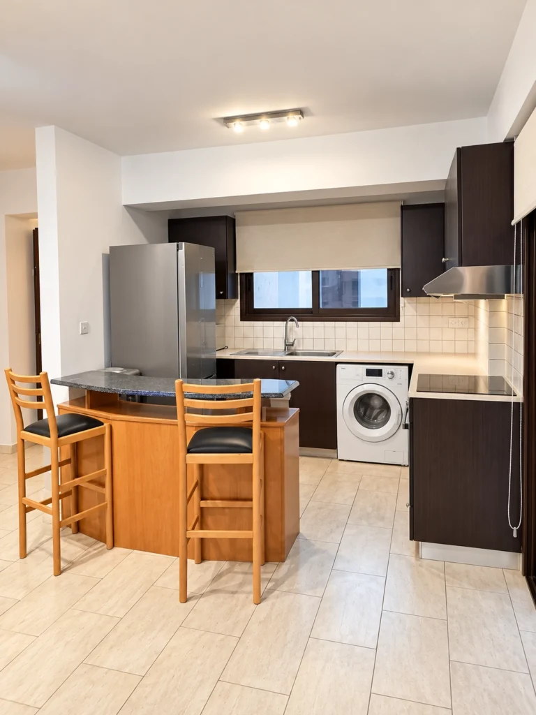 2-bed furnished penthouse for rent in Engomi, Nicosia photo 2