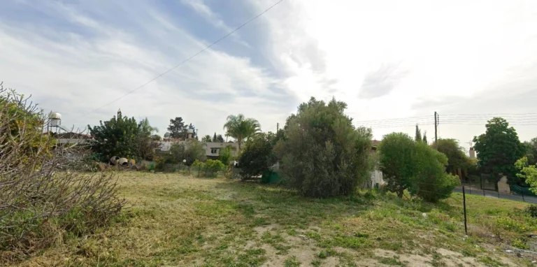 911m² Plot for Sale in Episkopi, Limassol District