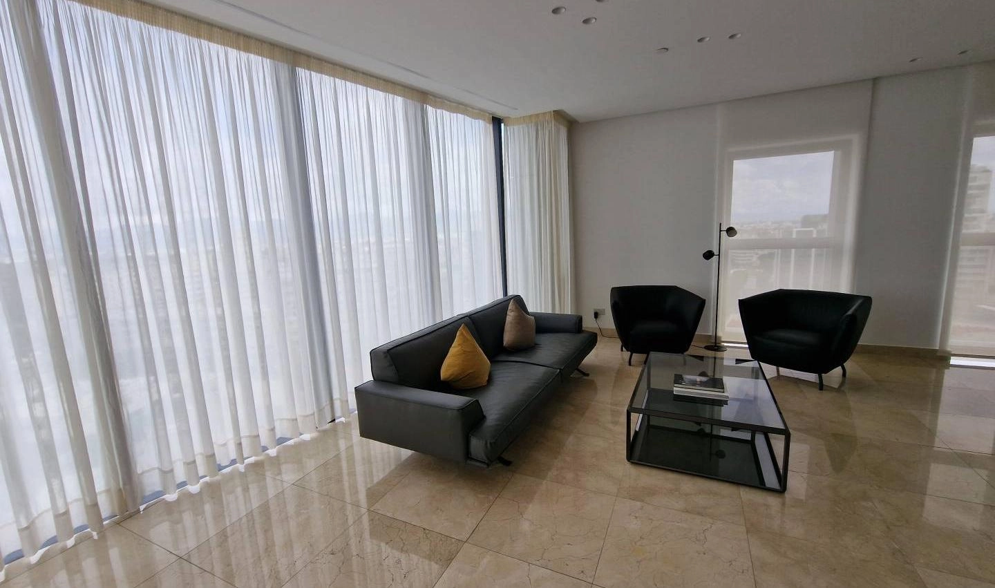 3 Bedroom Apartment for Sale