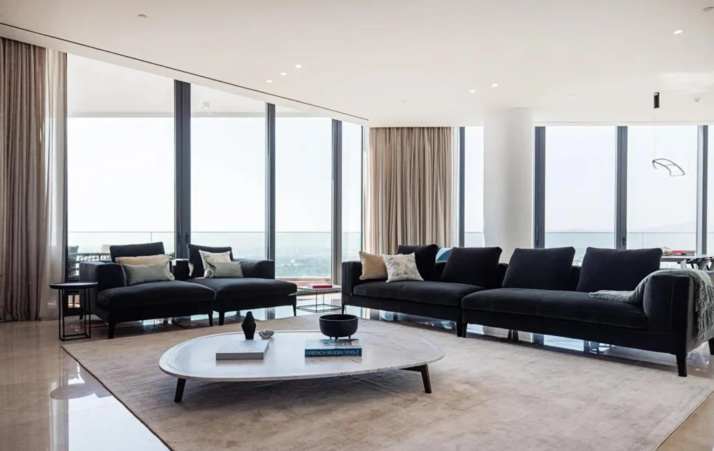 4 Bedroom Apartment for Sale