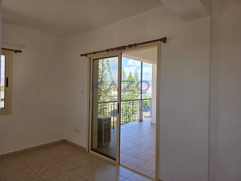 150m² Office for Rent in Limassol District