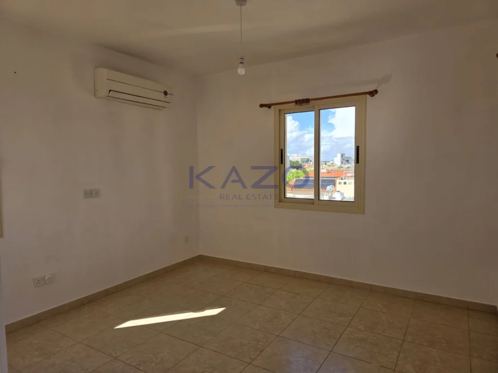 150m² Office for Rent in Limassol District