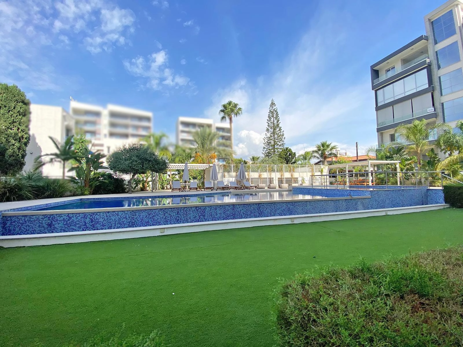 2 Bedroom Apartment for Sale in Agios Tychonas, Limassol District