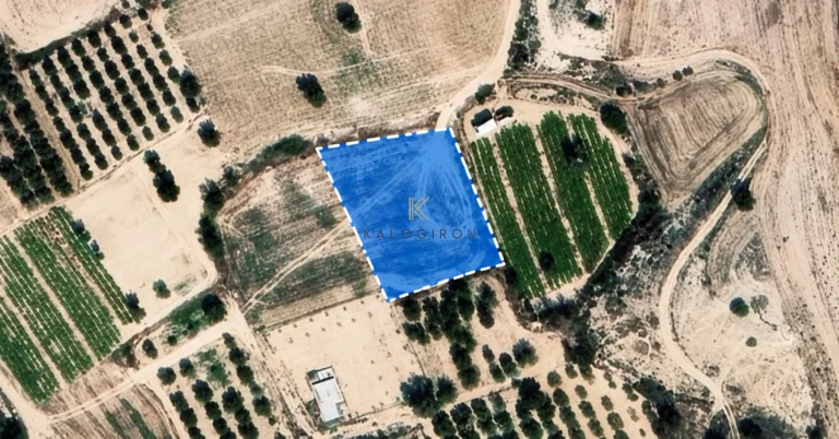 1,673m² Plot for Sale in Anafotida, Larnaca District