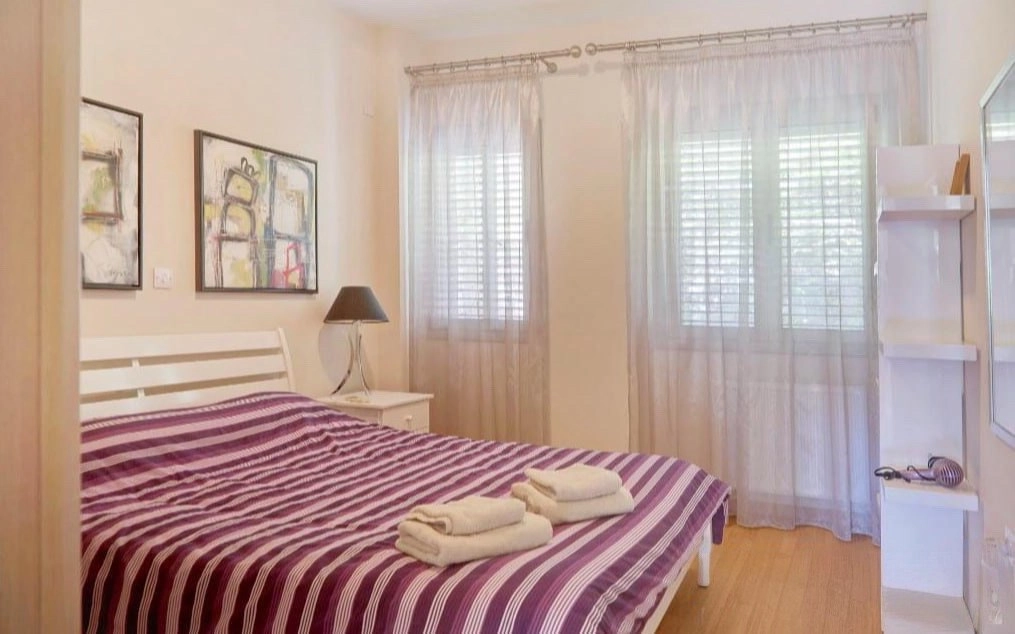 3-bed house with pool and sea view in Agios Tychonas, Limassol photo 4