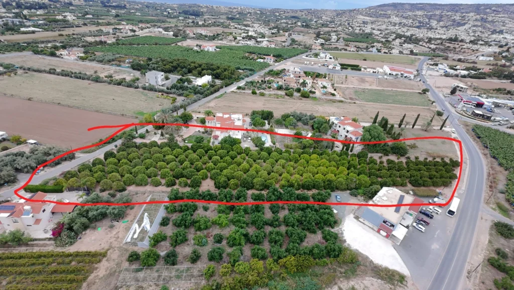 978 m² development plot in Pegeia, Paphos
