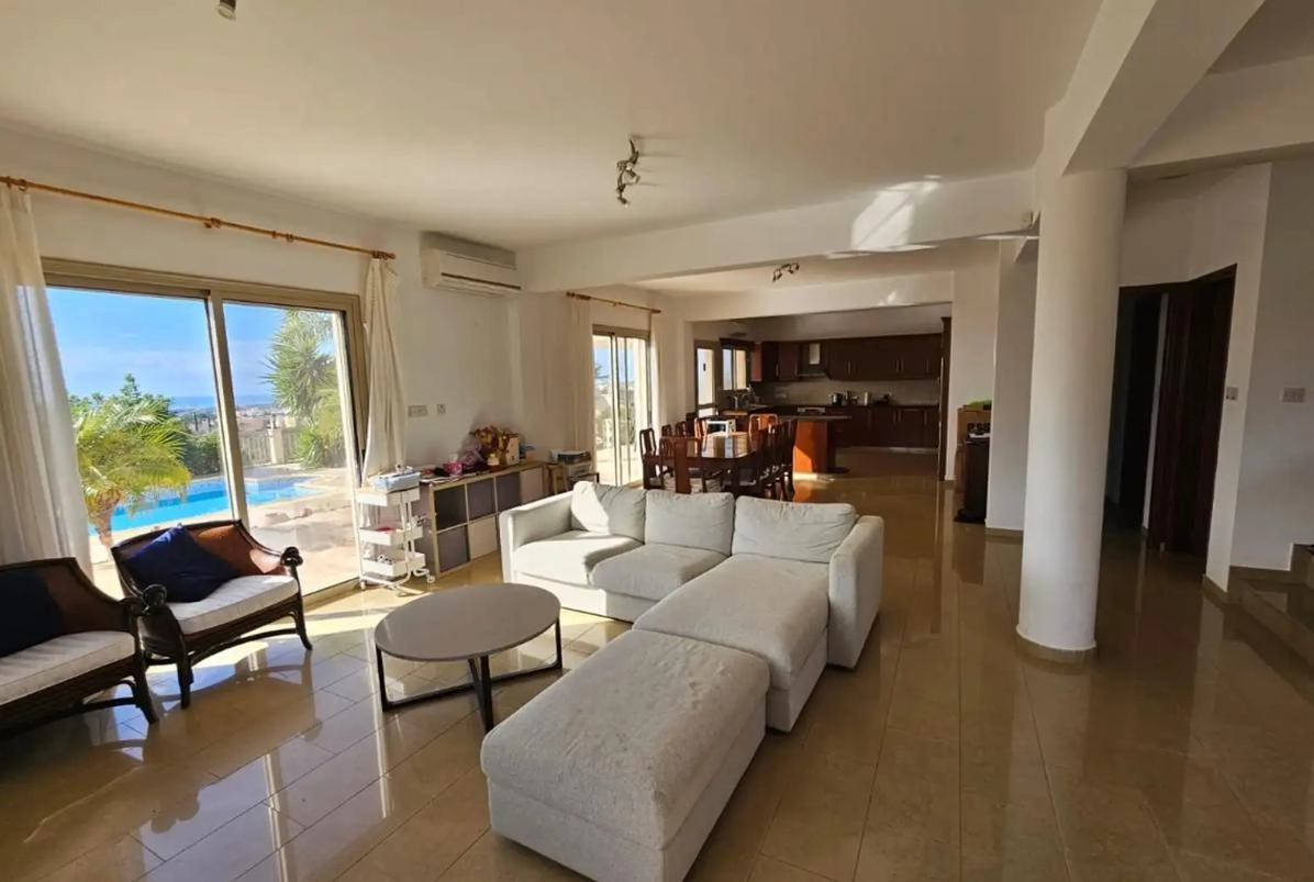 4 Bedroom House for Rent in Anarita, Paphos District