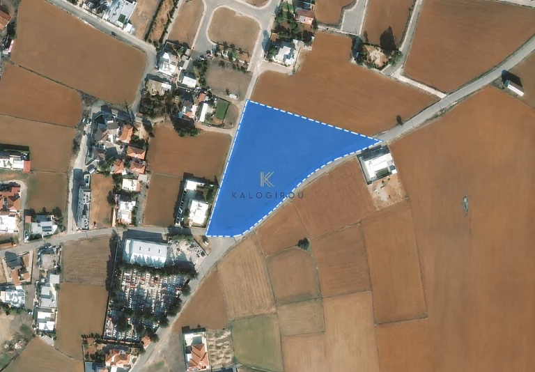 8,471m² Plot for Sale in Larnaca District