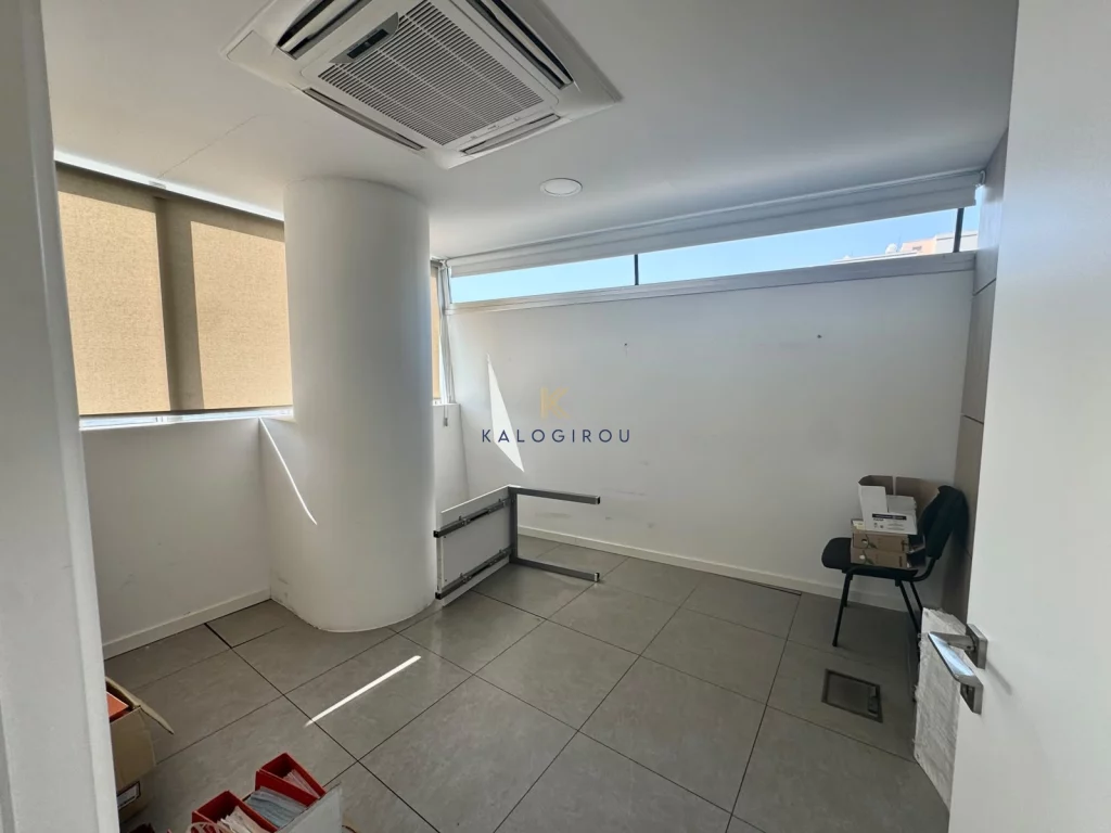 170m² office for rent in Drosia, Larnaca district photo 6
