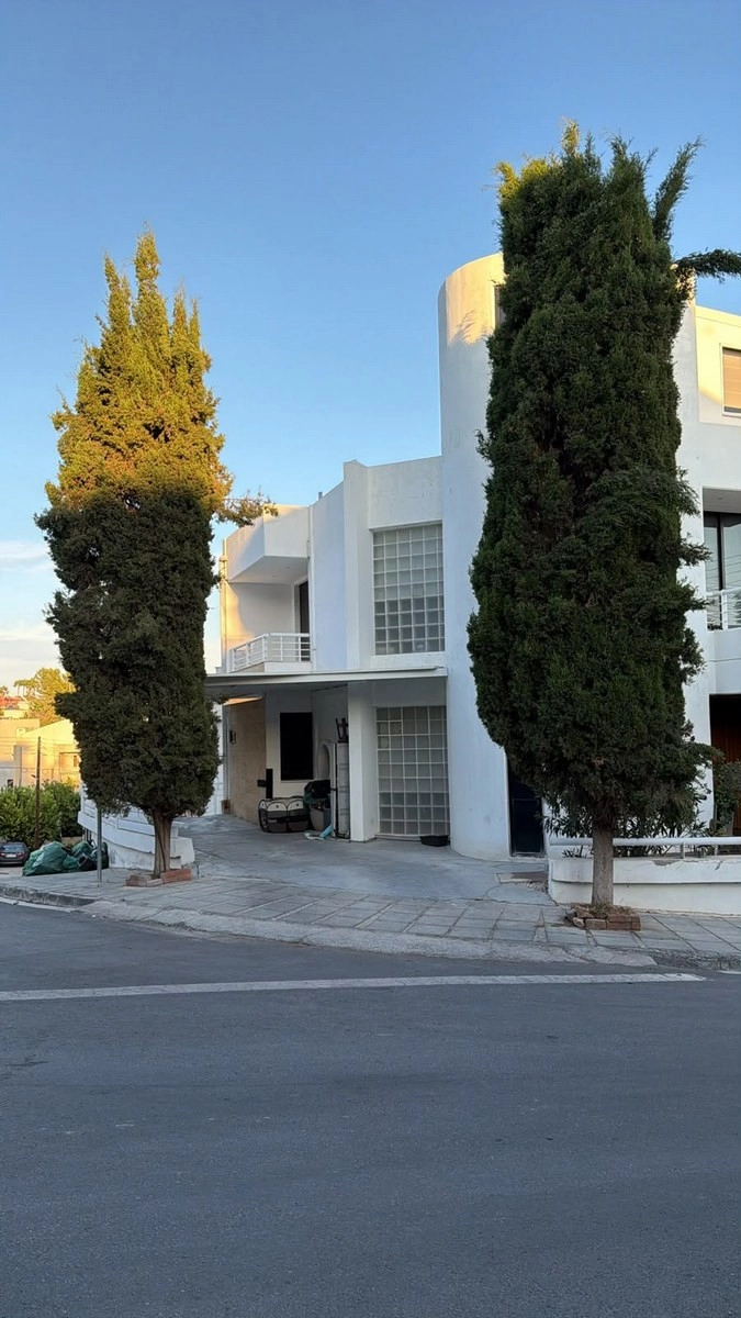 6+ Bedroom House for Sale in Limassol – Agios Athanasios