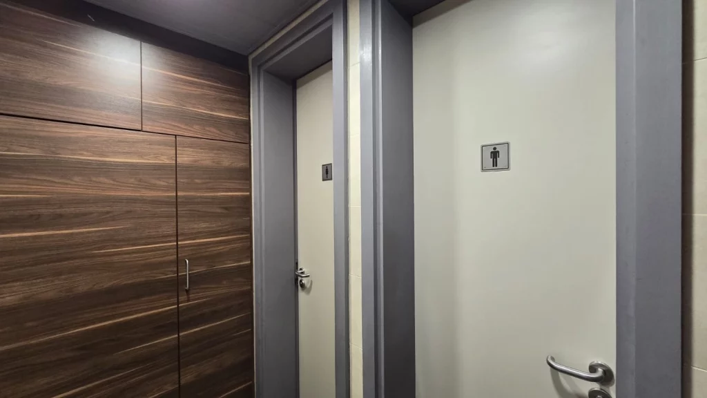 259 m² whole-floor office for rent in Evangelistria, Limassol photo 13