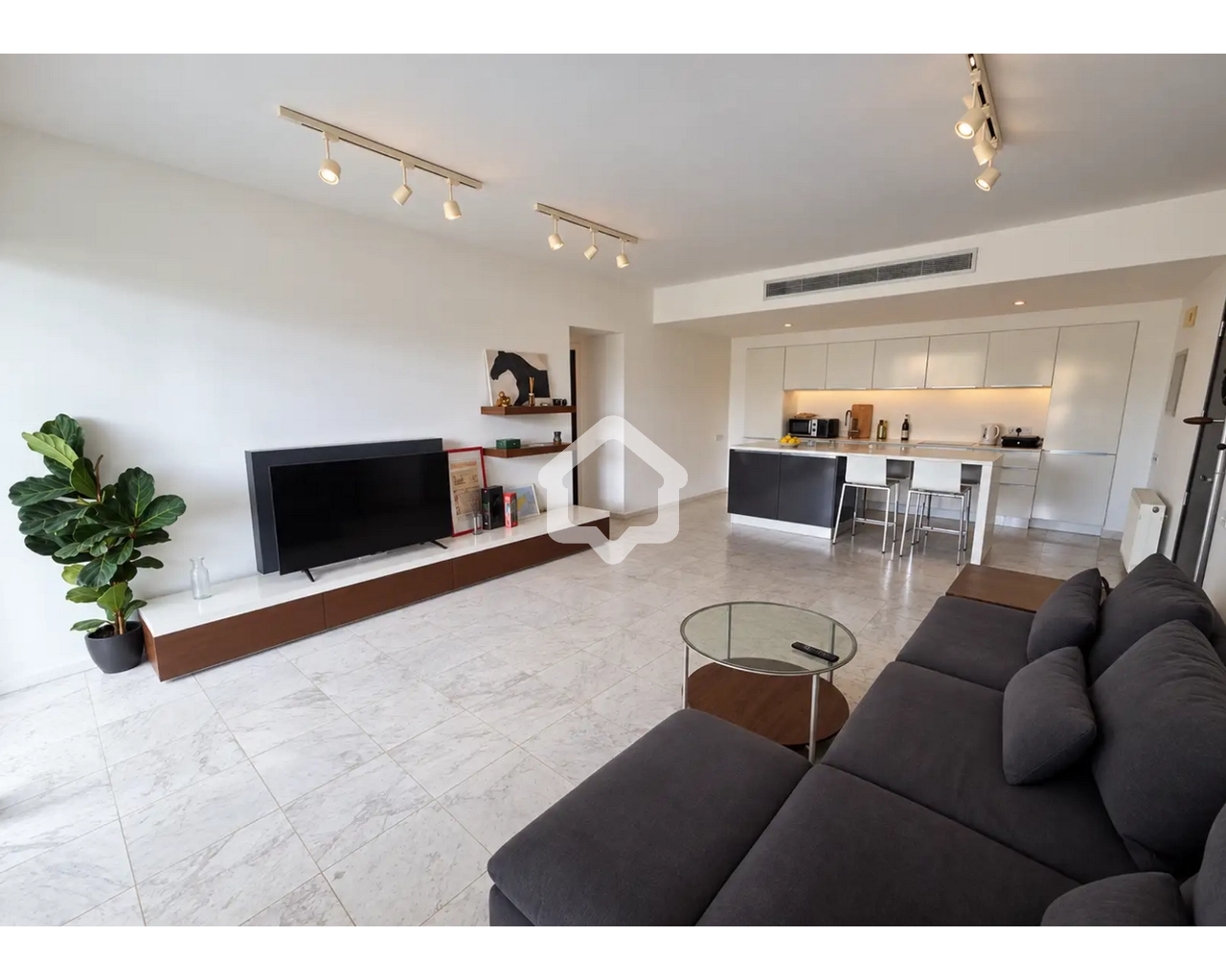 2 Bedroom Apartment for Rent in Strovolos, Nicosia District