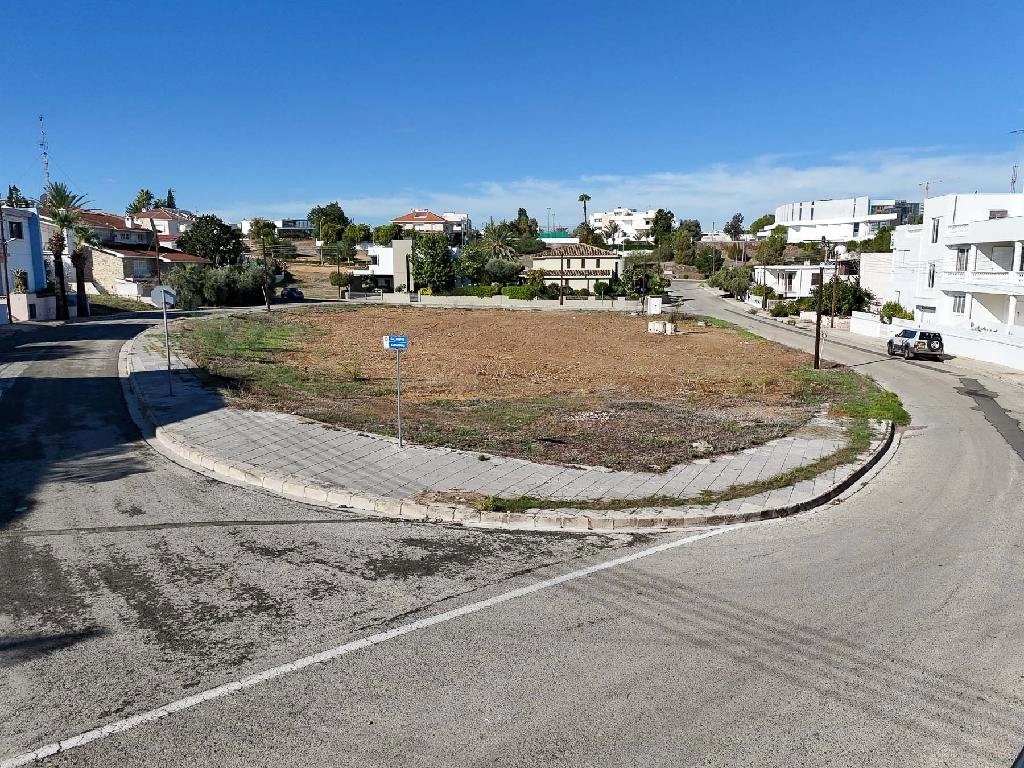595m² Plot for Sale in Aglantzia, Nicosia District