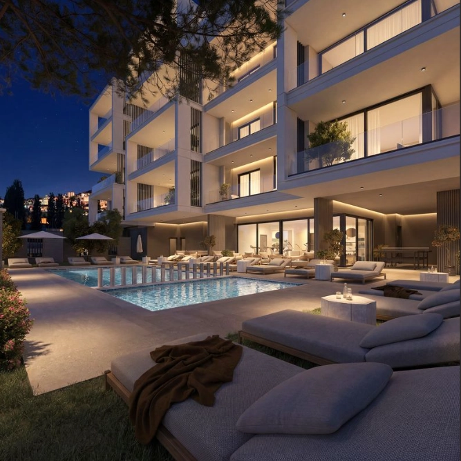 2-bed apartment with pool and covered parking in Germasogeia photo 6